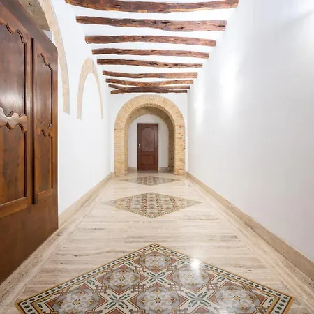 Πανσιόν L'arco Nel Corso