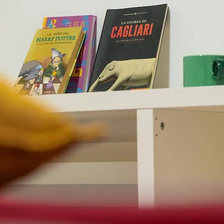 L'arco Nel Corso Кальяри