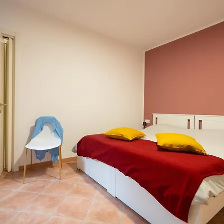 L'arco Nel Corso Πανσιόν Κάλιαρι