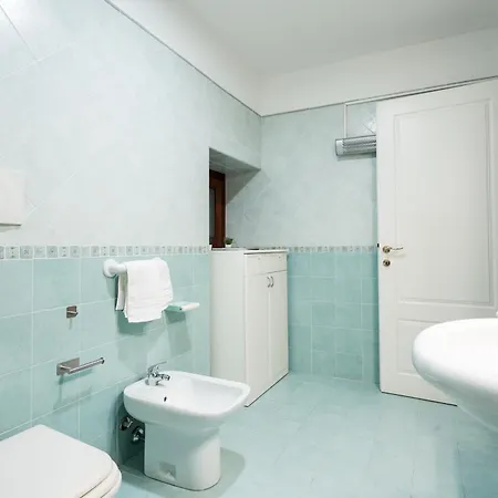 L'arco Nel Corso Гостевой дом